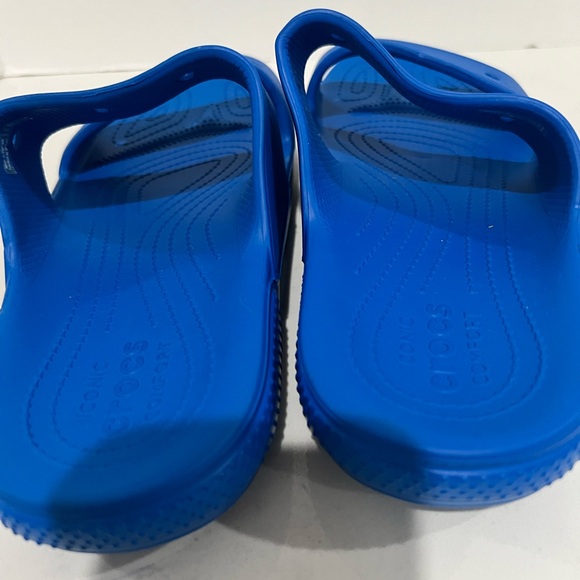 CROCS Vibrant Blue Slide Sandals - Picture 8 of 9